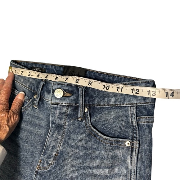 White House Black Market WHBM High-Rise Sculpt Straight Crop Jeans OS - Picture 13 of 16